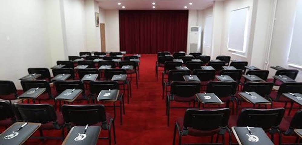 The Apple Palace Hotel อมาสยา ภายนอก รูปภาพ